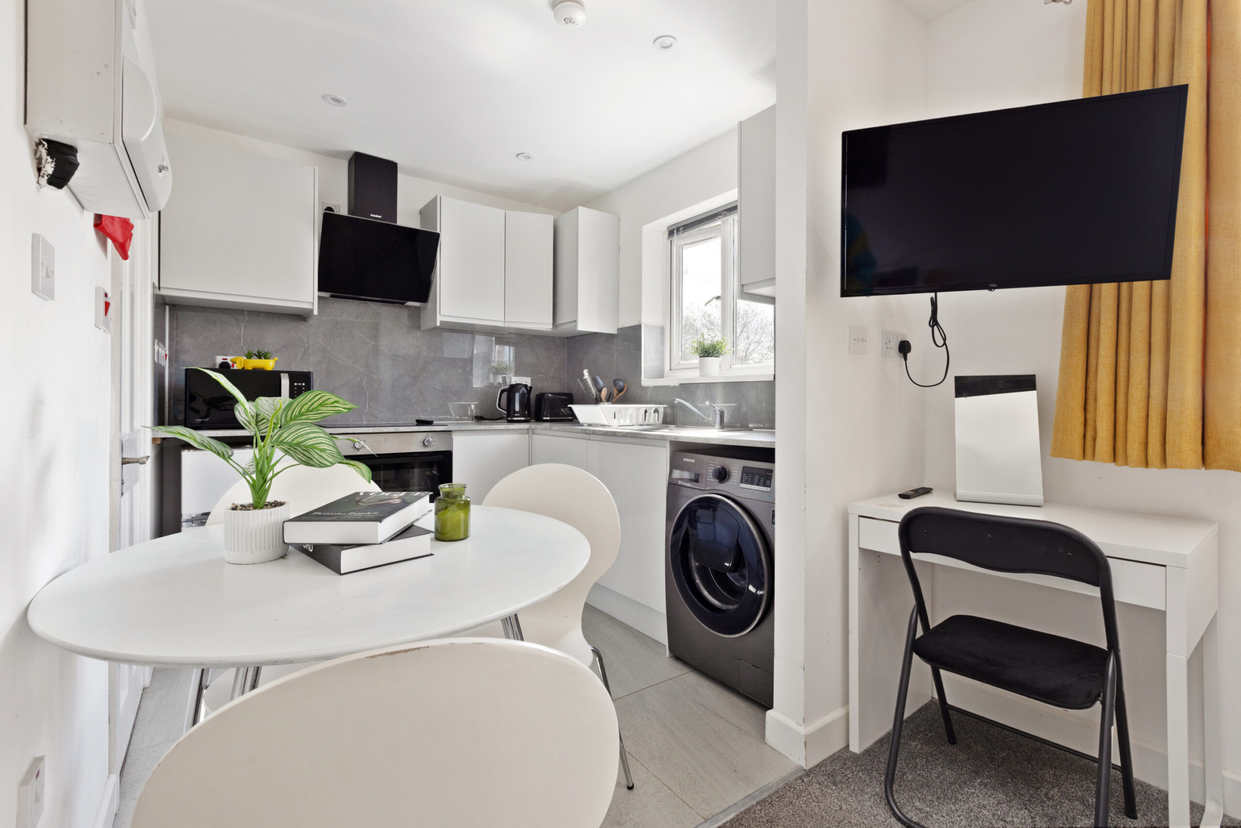 South Harrow Apartment